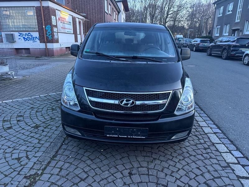 Gebraucht Hyundai H-1 170 PS (125 kW) 2008 Schwarz Van / Kleinbus