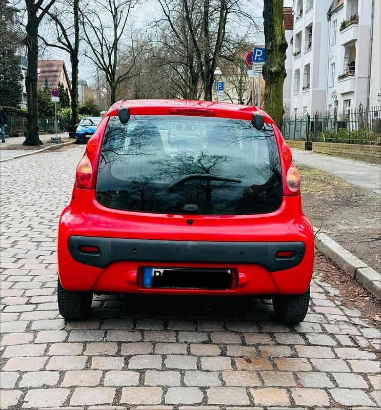 Gebraucht Peugeot 107 68 PS (50 kW) 2007 Rot Kleinwagen