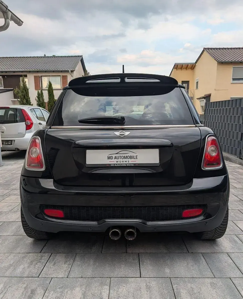 Gebraucht Mini Cooper S 174 PS (127 kW) 2010 Schwarz Kleinwagen