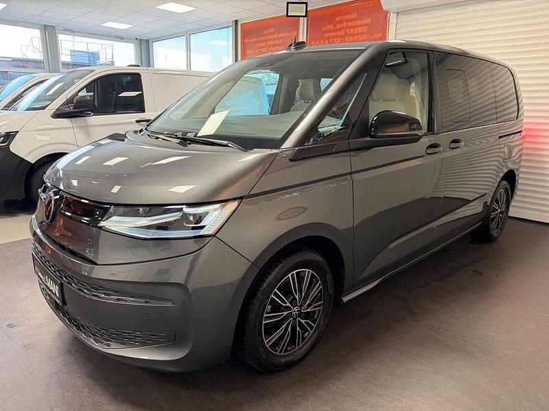 Gebraucht VW Multivan 150 PS (110 kW) 2023 Grau Van