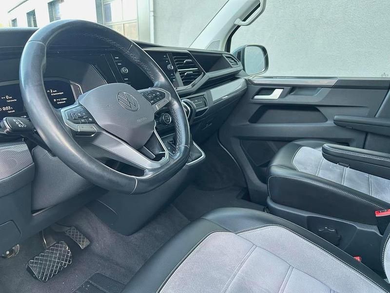 Gebraucht VW Multivan Generation Six 150 PS (110 kW) 2022 Grau Van