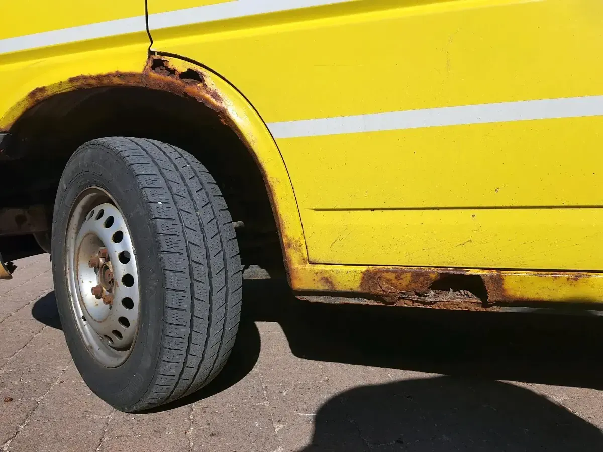Gebraucht VW T4 102 PS (75 kW) 1996 Weiß Van