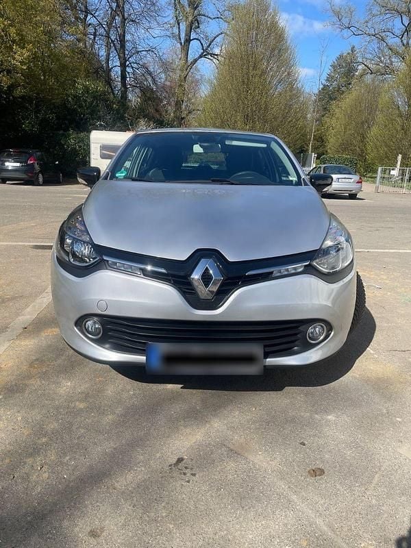 Gebraucht Renault Clio IV 90 PS (66 kW) 2016 Silber Kleinwagen