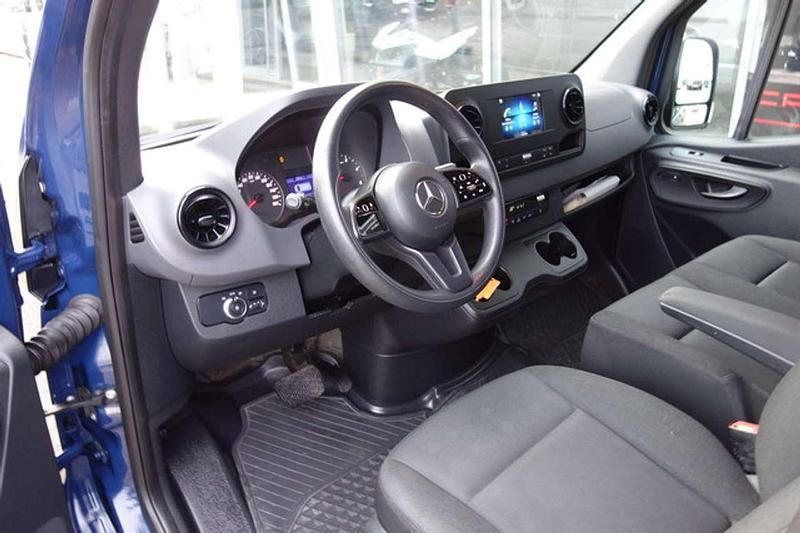 Gebraucht Mercedes Sprinter 190 PS (139 kW) 2021 Blau Van
