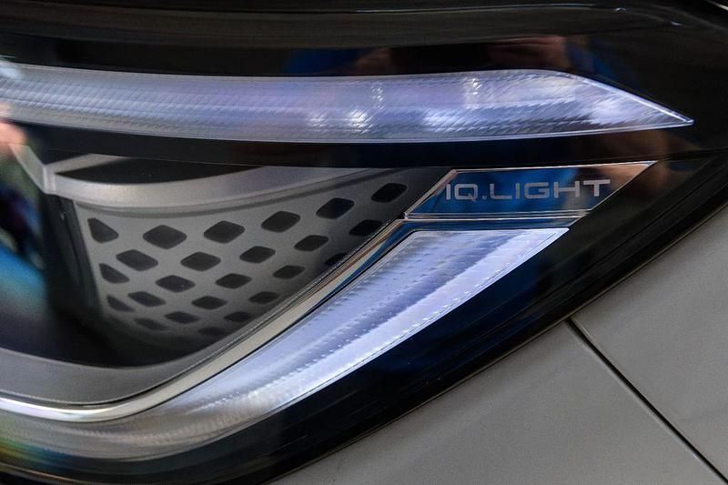 Gebraucht VW ID.5 Pro Performance 150 kW (204 PS) 2023 Weiß SUV