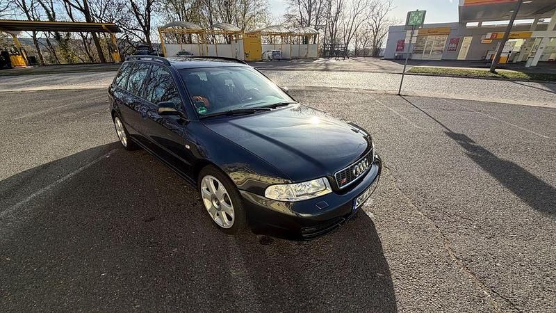 Gebraucht Audi S4 Sport 265 PS (194 kW) 1999 Grau Kombi
