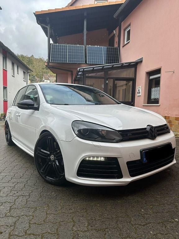 Używany VW Golf VI R 271 KM (199 kW) 2010 Biały Hatchback
