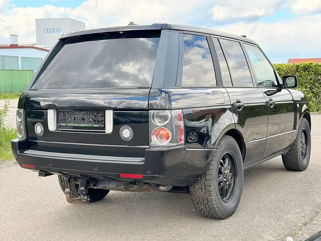 Gebraucht Land Rover Range Rover Vogue 177 PS (130 kW) 2005 Schwarz SUV