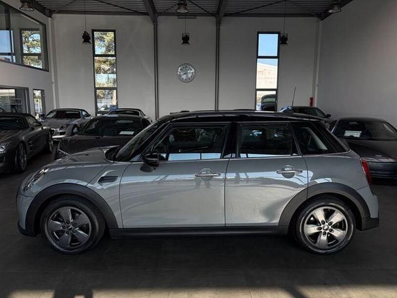 Gebraucht Mini Cooper Classic 136 PS (100 kW) 2021 Grau Kleinwagen