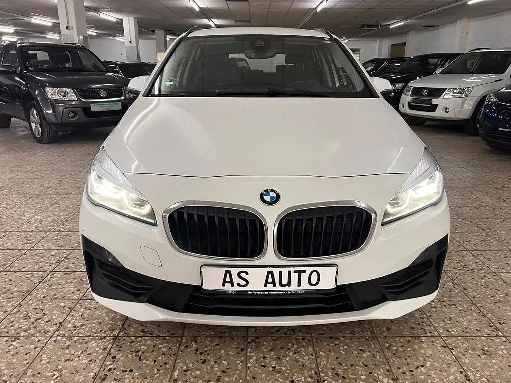 Gebraucht BMW 216 Active Tourer Advantage 116 PS (85 kW) 2021 Weiß Van / Kleinbus