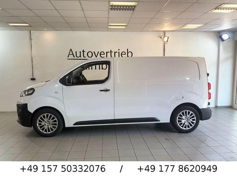Gebraucht Opel Vivaro Edition 120 PS (88 kW) 2020 Weiß Van / Kleinbus