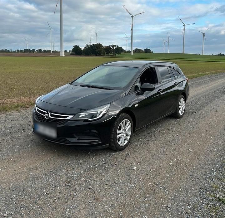 Schwarz Gebraucht 2018 Opel Astra Kombi | 5.990 € (Superpreis) - Bild 1/4