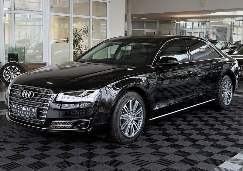 Gebraucht Audi A8L 500 PS (367 kW) 2017 Blau Limousine