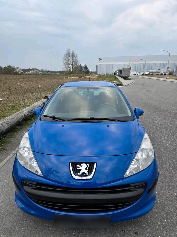 Gebraucht Peugeot 207 88 PS (64 kW) 2006 Blau Kleinwagen