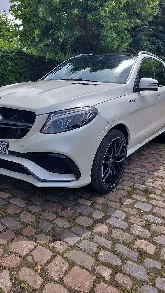 Gebraucht Mercedes GLE63 AMG AMG 557 PS (409 kW) 2018 Weiß SUV