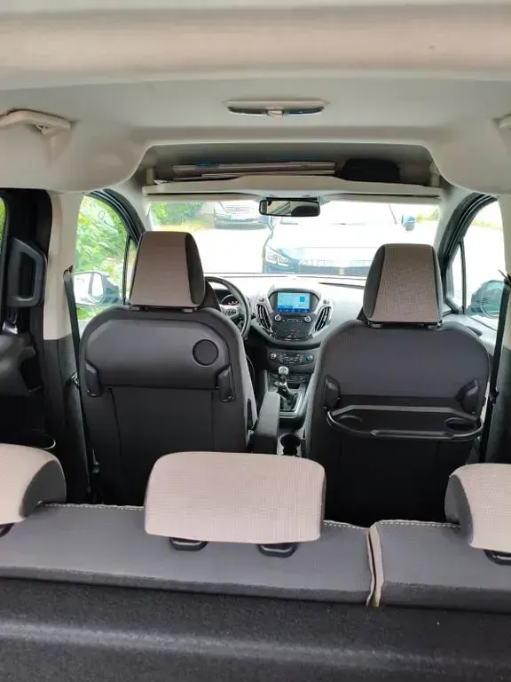 Gebraucht Ford Tourneo Courier Titanium 101 PS (74 kW) 2019 Schwarz Van / Kleinbus