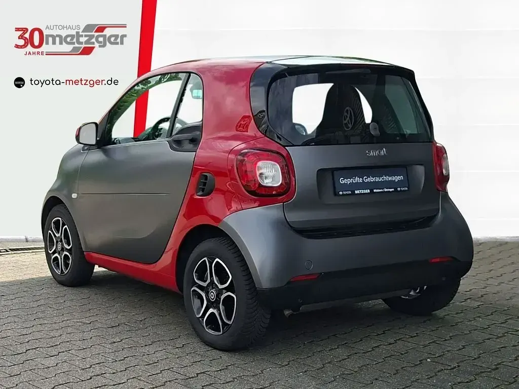 Gebraucht Smart ForTwo Coupé 90 PS (66 kW) 2018 Grau Coupé