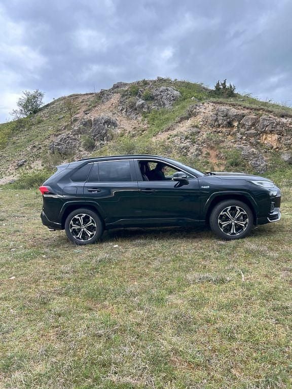 Schwarz Gebraucht 2024 Suzuki Across Comfort+ SUV | 42.990 € (Fairer Preis) - Bild 1/4