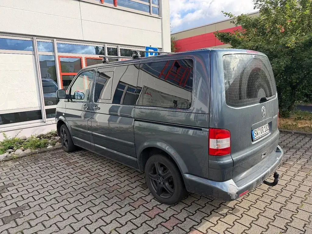 Gebraucht VW Multivan 137 PS (100 kW) 2006 Grau Van / Kleinbus