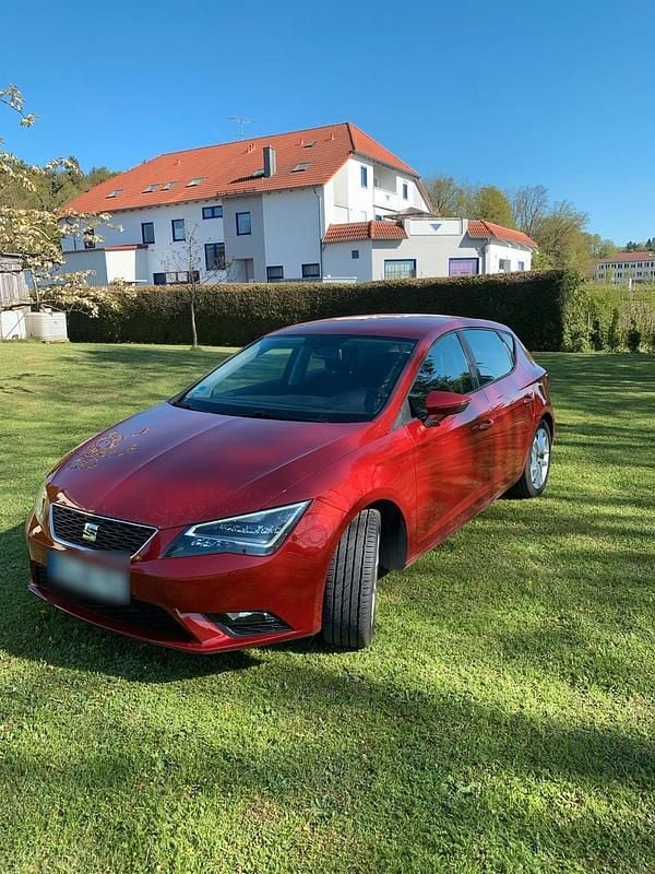 Usata Seat Leon 140 CV (102 kW) 2014 Rosso Berlina