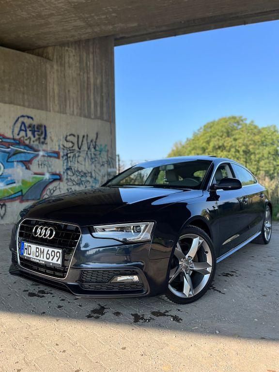 Gebraucht Audi A5 Sportback 204 PS (150 kW) 2014 Blau Kleinwagen