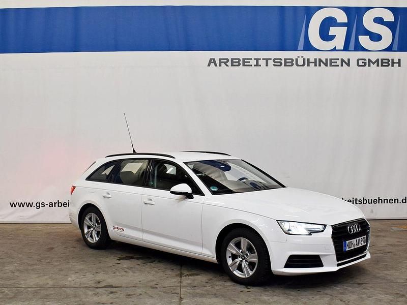 Gebraucht Audi A4 150 PS (110 kW) 2017 Weiß Kombi