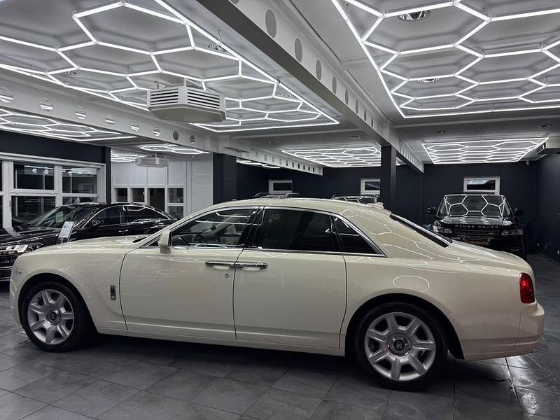 Usata Rolls Royce Ghost 571 CV (419 kW) 2012 Beige Berlina