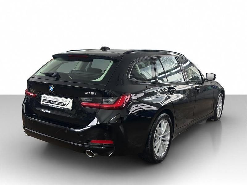 Gebraucht BMW 318 156 PS (114 kW) 2023 Schwarz Kombi