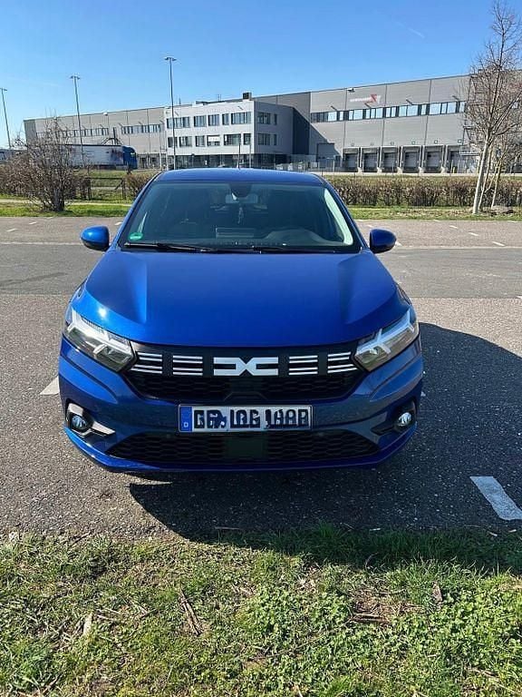Gebraucht Dacia Sandero Expression 91 PS (66 kW) 2023 Blau Limousine