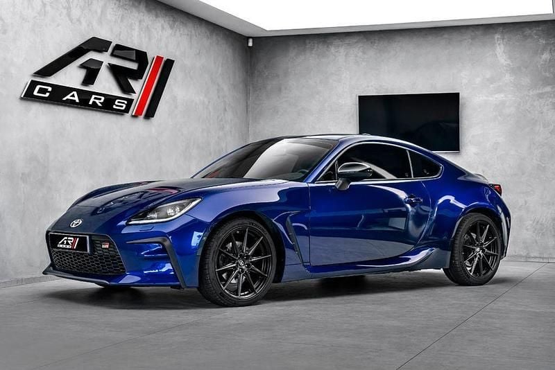 Blau Gebraucht 2023 Toyota GR86 Coupé | 40.900 € (Etwas zu teuer) - Bild 1/4