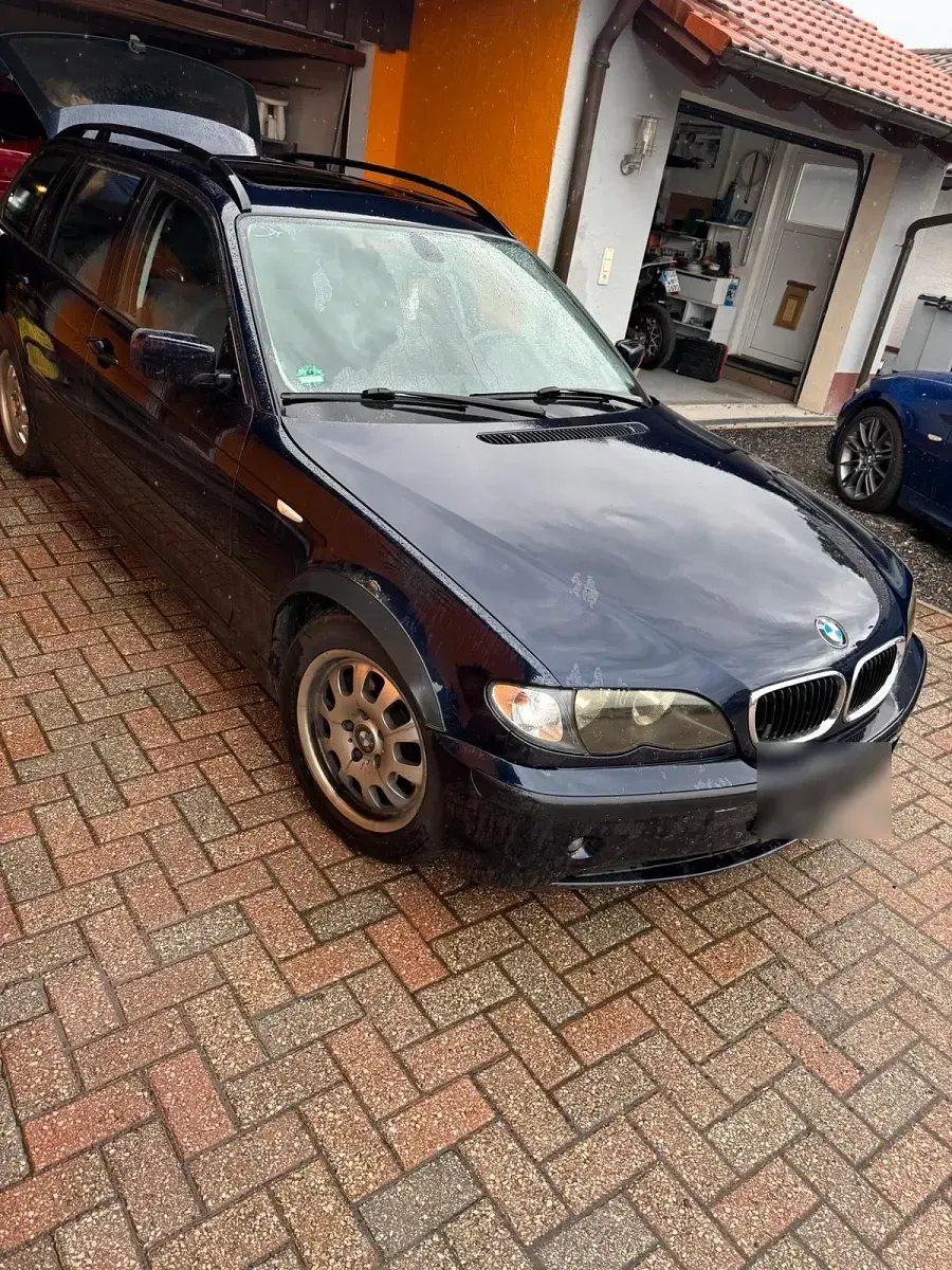 Gebraucht BMW 320 Basis 150 PS (110 kW) 2004 Kombi