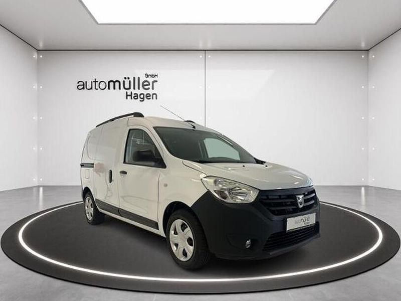 Gletscherweiss Gebraucht 2016 Dacia Dokker Ambiance Van | 9.790 € (Guter Preis) - Bild 1/4