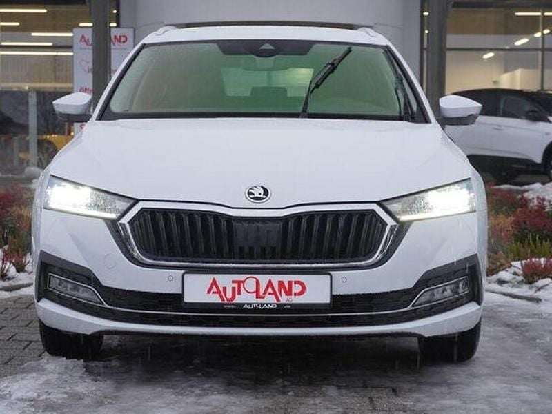 Gebraucht Skoda Octavia Style 150 PS (110 kW) 2022 Weiss Kombi