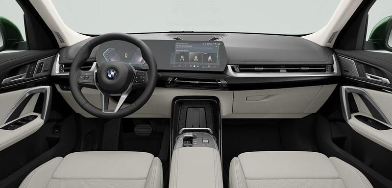 Gebraucht BMW X1 Comfort Edition 163 PS (119 kW) 2025 Grün SUV