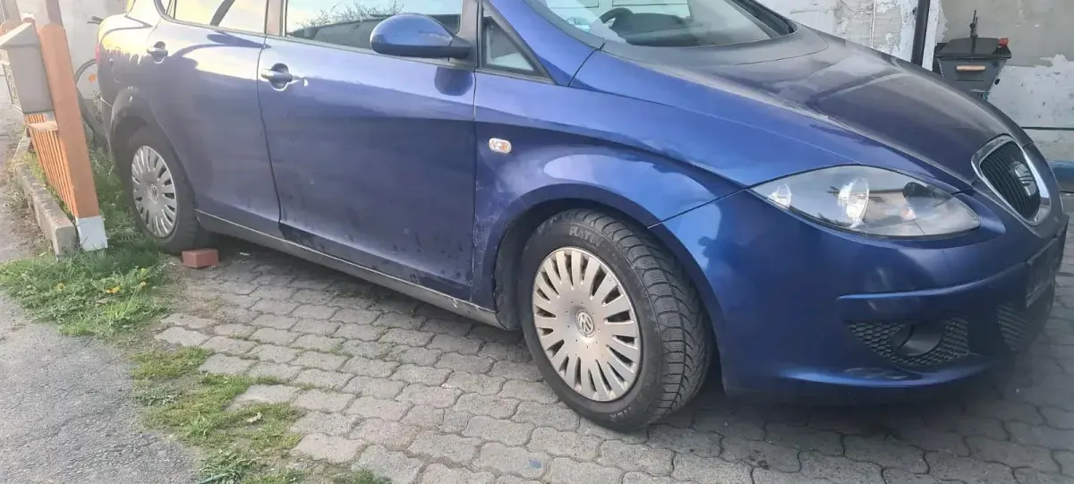 Second-hand Seat Toledo 105 CP (77 kW) 2006 Albastru Hatchback
