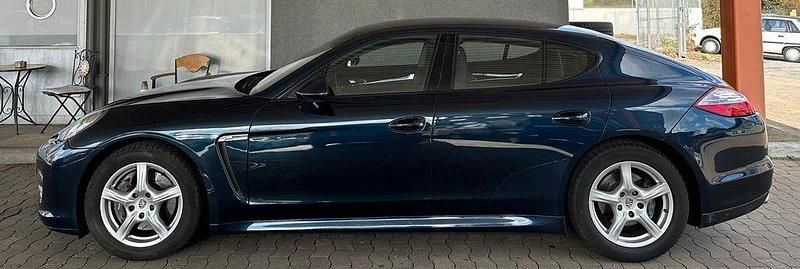 Gebraucht Porsche Panamera 4 299 PS (219 kW) 2011 Blau Limousine