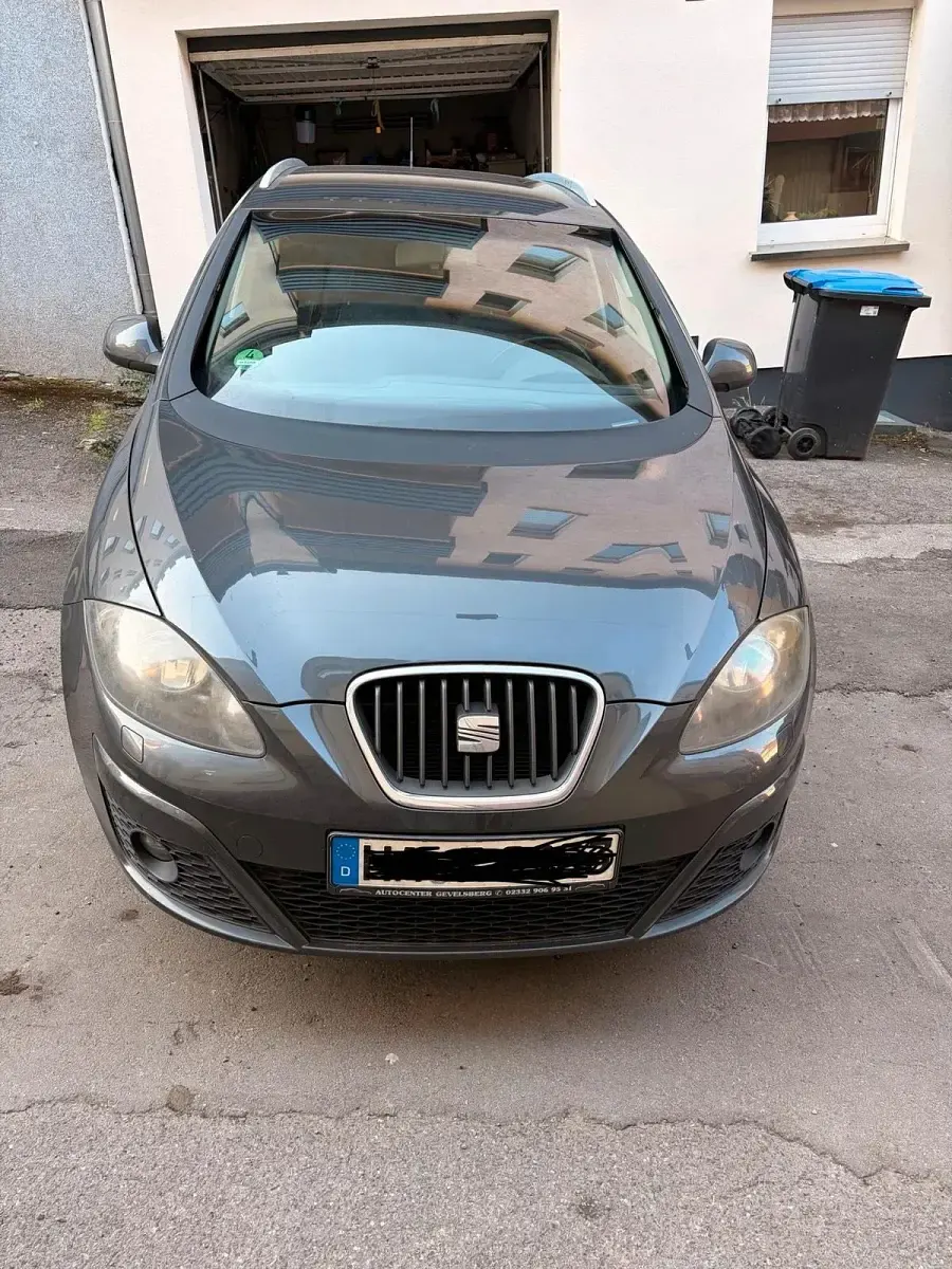 Gebraucht Seat Altea 160 PS (117 kW) 2009 Grau SUV