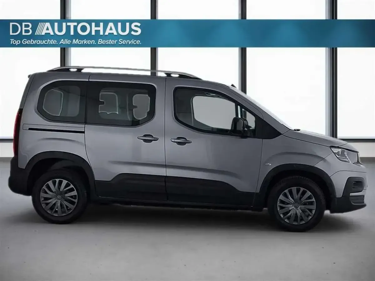 Gebraucht Peugeot Rifter Active 110 PS (80 kW) 2023 Silber Van / Kleinbus