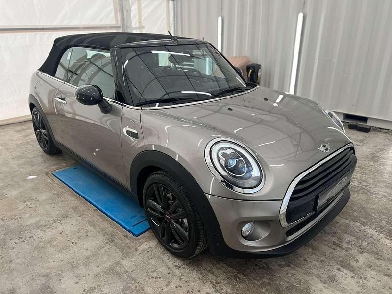 Gebraucht Mini Cooper Chili 136 PS (100 kW) 2017 Grau Kleinwagen