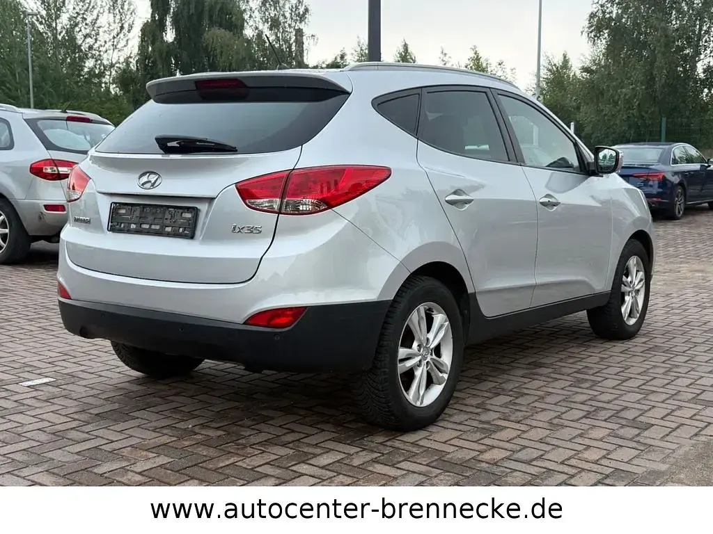 Gebraucht Hyundai ix35 Edition 135 PS (99 kW) 2013 Silber SUV