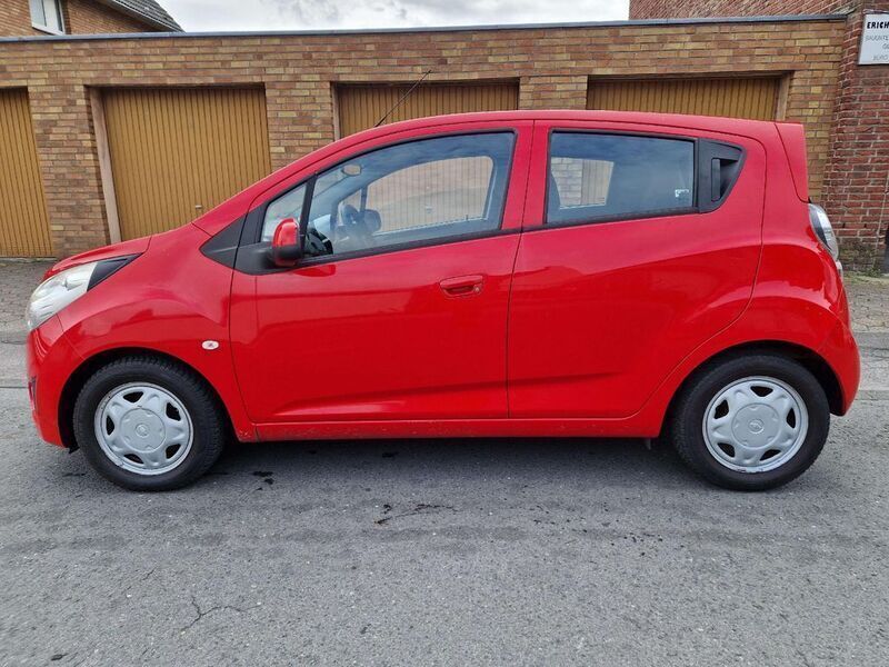 Sportrot Gebraucht 2012 Chevrolet Spark Kleinwagen | 4.399 € (Teuer) - Bild 1/4