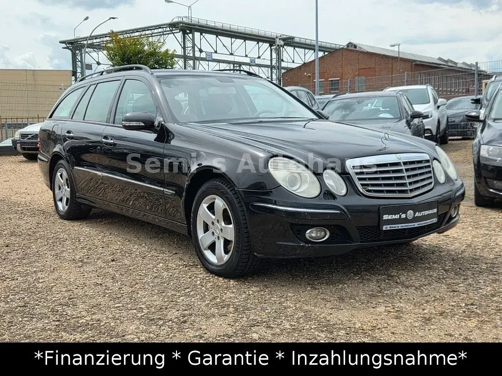Gebraucht Mercedes E280 190 PS (139 kW) 2008 Schwarz Limousine