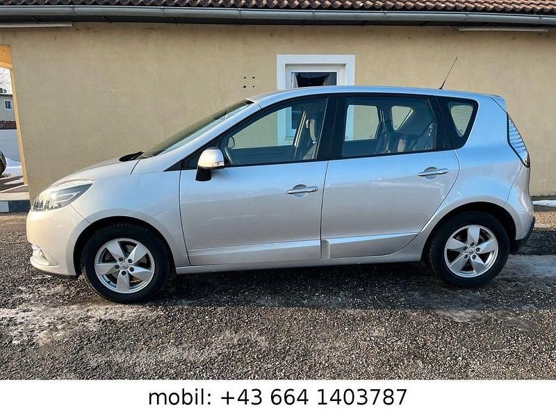 Gebraucht Renault Scénic III Expression 116 PS (85 kW) 2014 Silber Van / Kleinbus