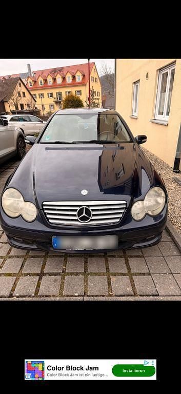 Gebraucht Mercedes C180 143 PS (105 kW) 2005 Blau Coupé