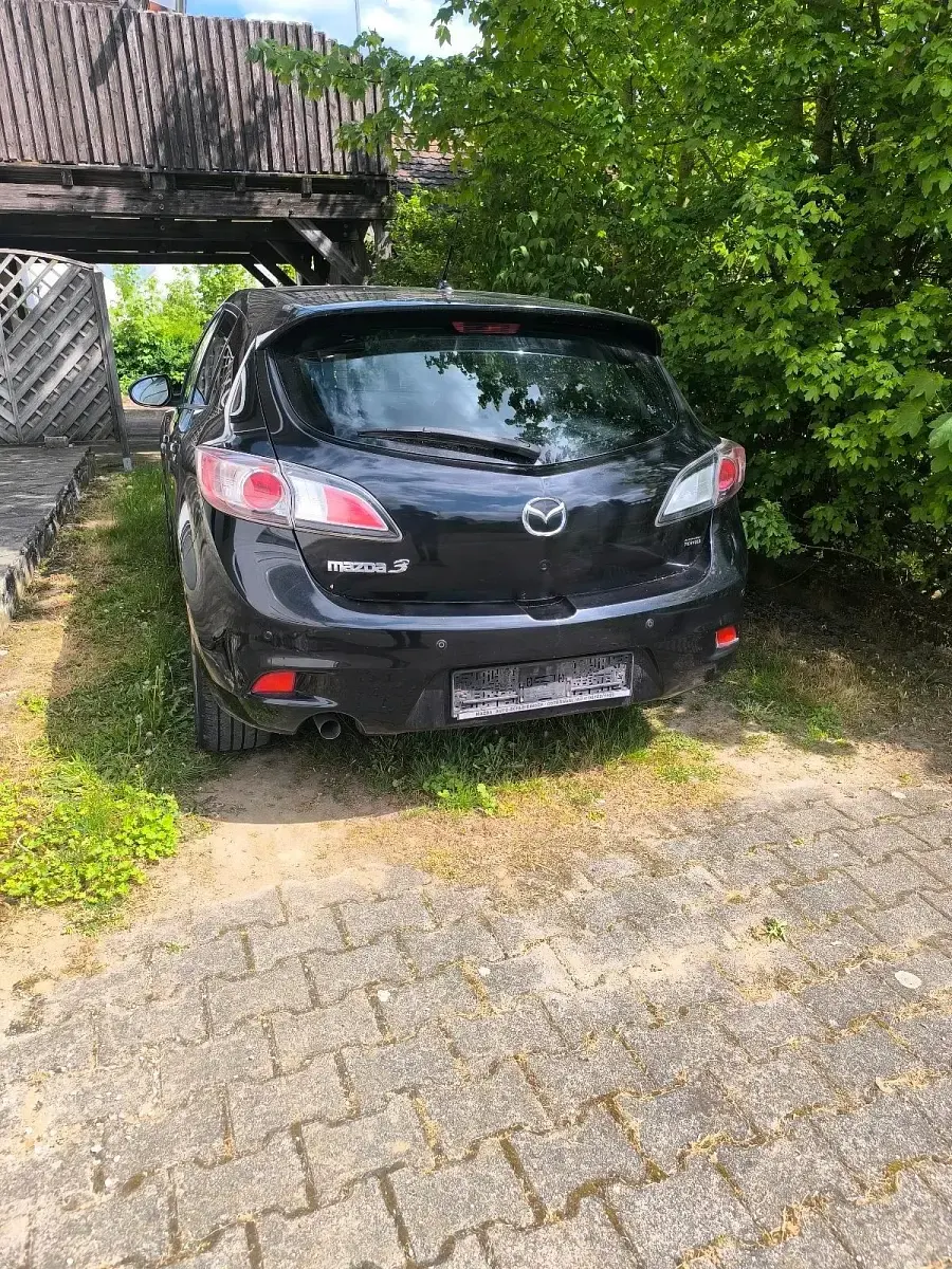 Gebraucht Mazda 3 105 PS (77 kW) 2013 Limousine