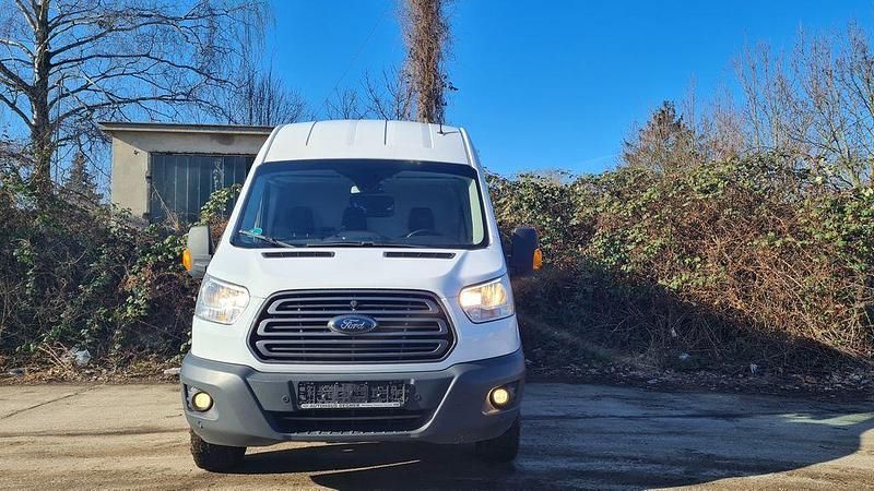 Gebraucht Ford Transit 170 PS (125 kW) 2018 Weiß Van / Kleinbus
