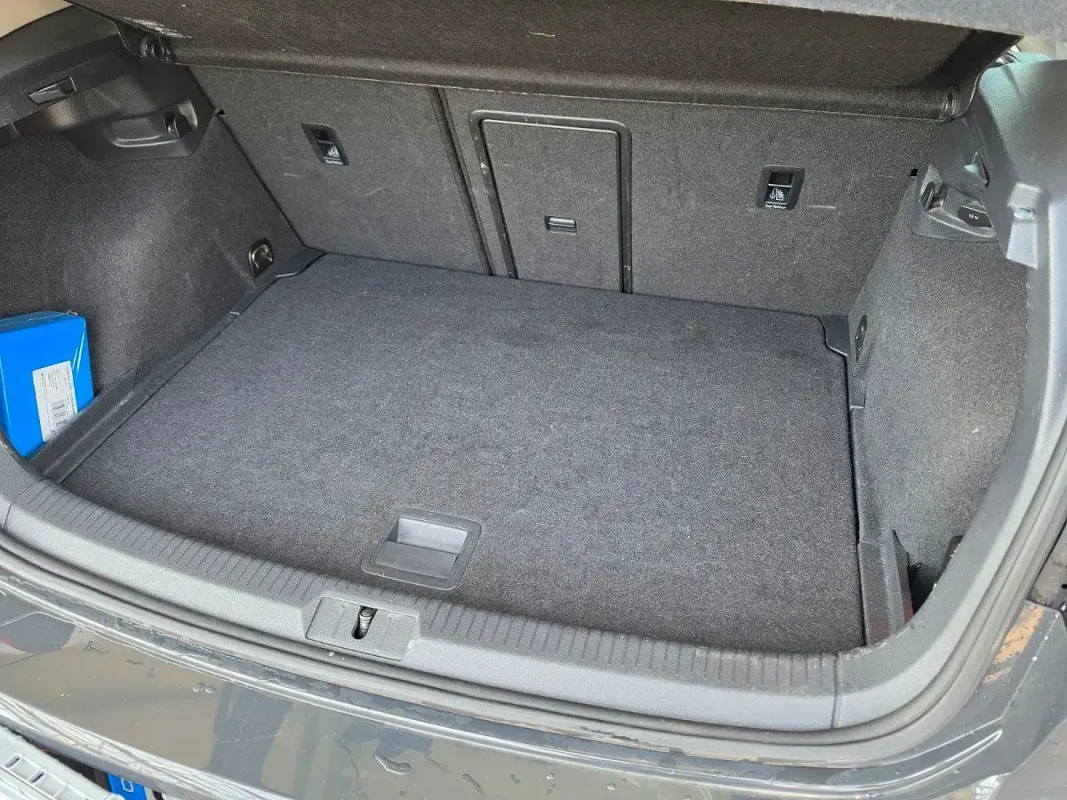 Gebraucht VW Golf VII Comfortline 105 PS (77 kW) 2014 Grau Kombi