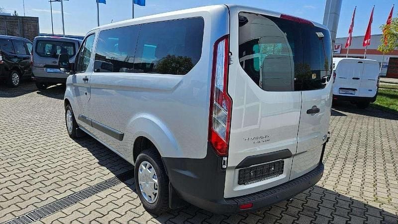 Second-hand Ford Transit Custom Trend 131 CP (96 kW) 2016 Argintiu Monovolum