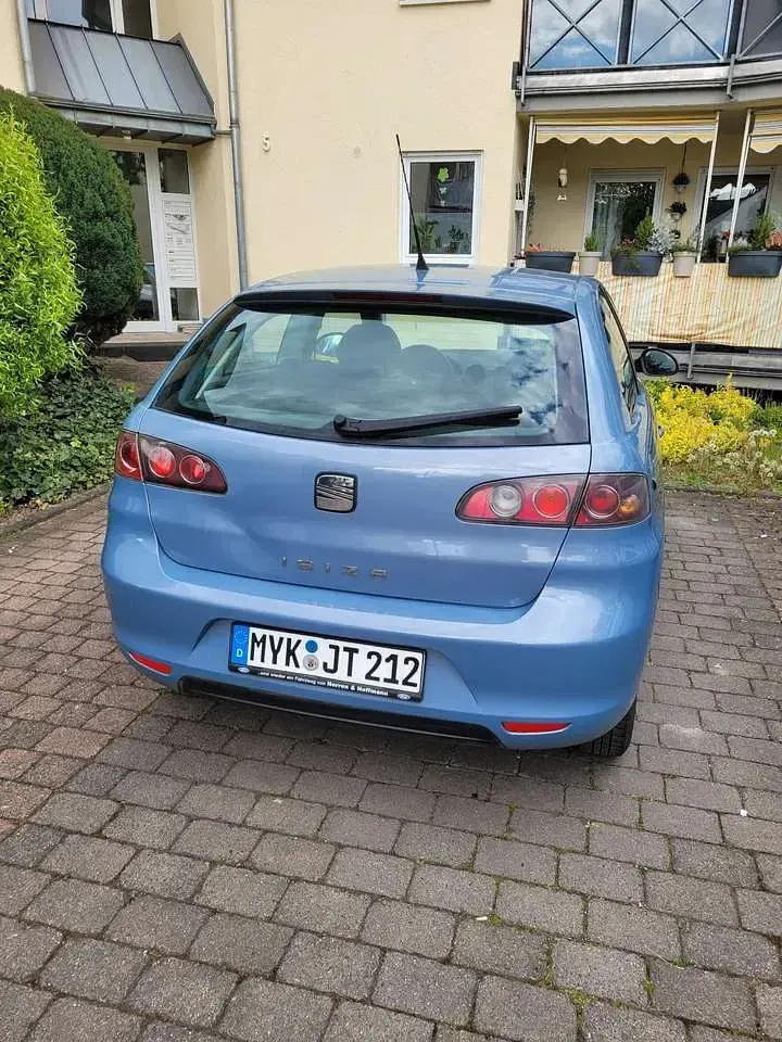 Second-hand Seat Ibiza Reference 86 CP (63 kW) 2008 Albastru Hatchback
