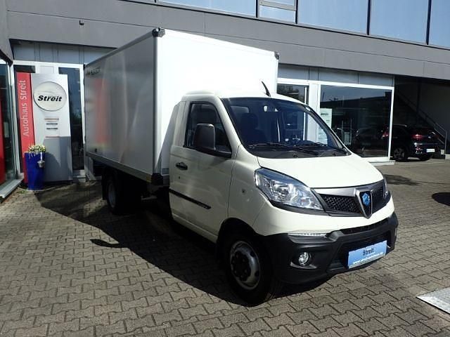 Second-hand Piaggio Porter 106 CP (77 kW) 2022 Alb